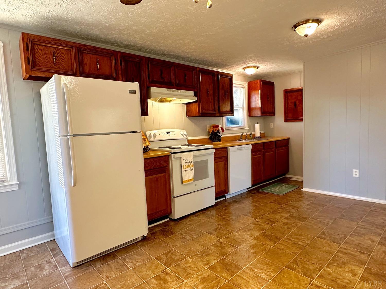 512 Partridge Creek Road Amherst, VA 24521 - Photo 11 of 36 Gallery Image 11