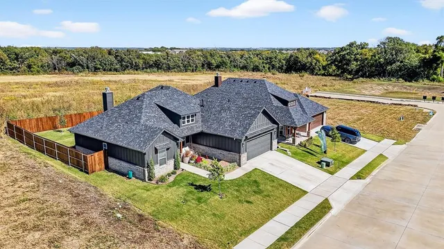 $337,900 | 4113 Hummingbird Drive, Sherman, TX 75092