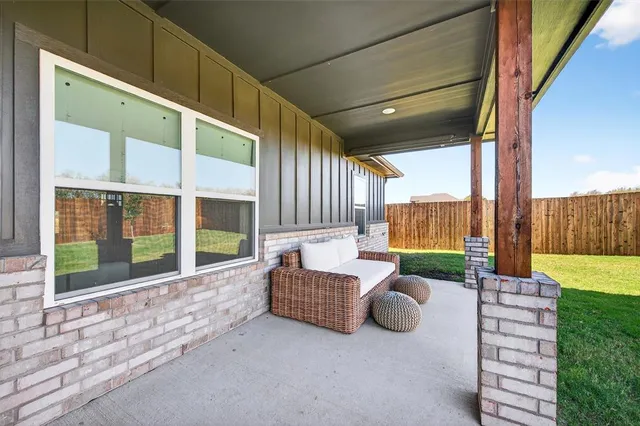 $337,900 | 4113 Hummingbird Drive, Sherman, TX 75092