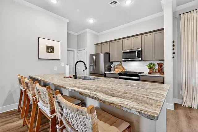 $337,900 | 4113 Hummingbird Drive, Sherman, TX 75092