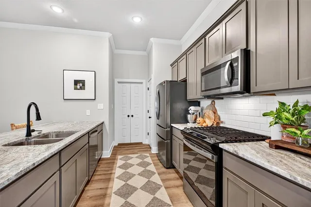 $337,900 | 4113 Hummingbird Drive, Sherman, TX 75092