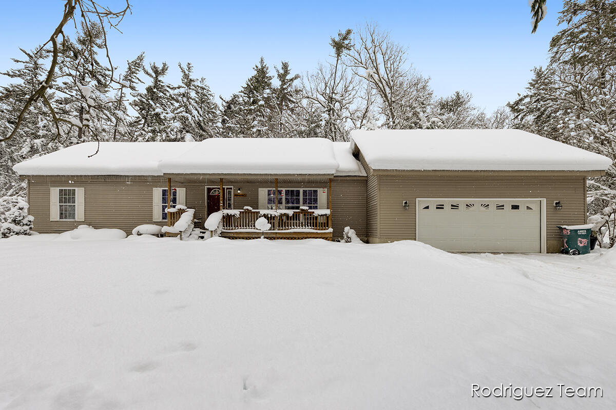 6770 Sweeter Road Twin Lake, MI 49457 - Photo 1 of 20 IMG_1000