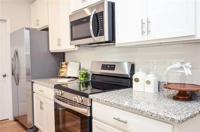 $2,500 | 1202 Sugarloaf Run Drive, Lawrenceville, GA 30044