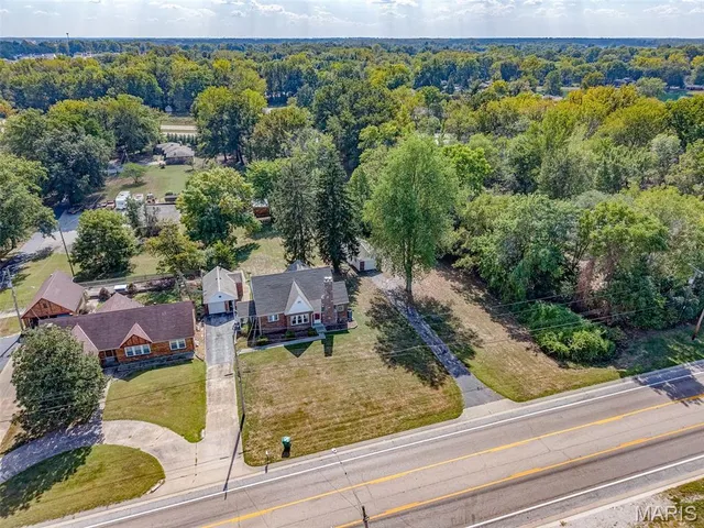 $244,900 | 304 South Belt West, Belleville, IL 62220