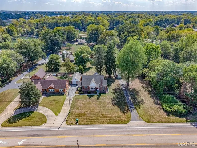 $244,900 | 304 South Belt West, Belleville, IL 62220