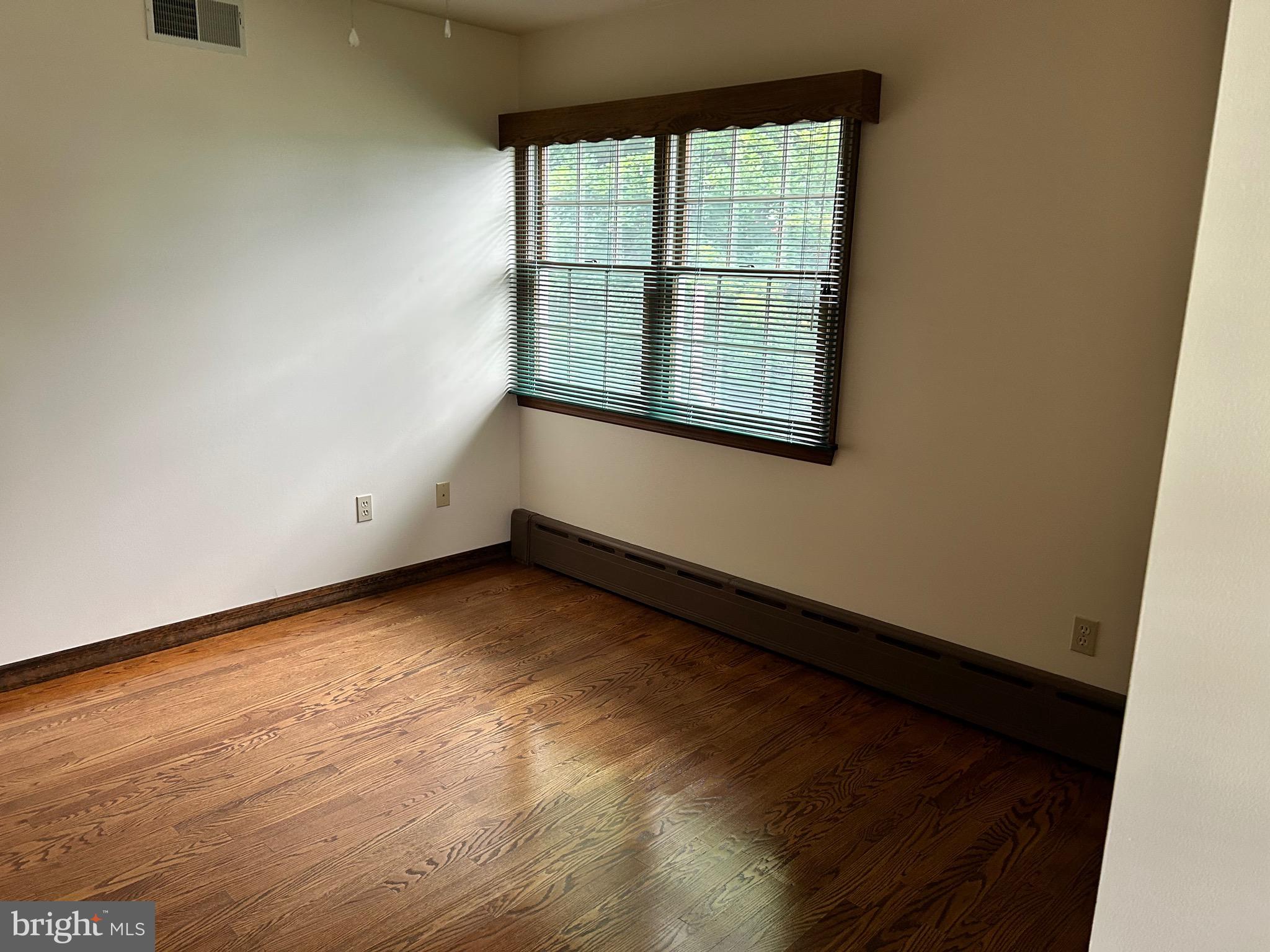 121 Berry Road Andreas, PA 18211 - Photo 19 of 31 Bedroom