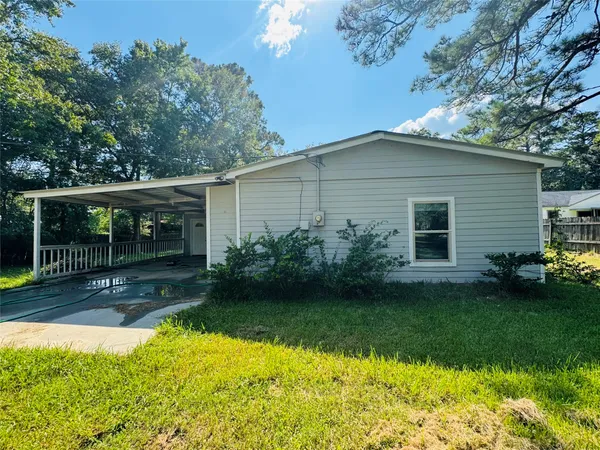 $1,650 | 13007 Shady Lane, Old River-Winfree, TX 77535