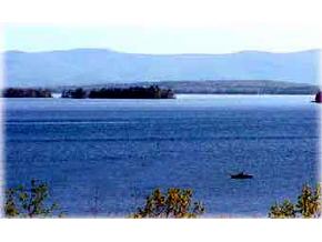 138-139 Belknap Point Road Gilford, NH 03249 - Photo 3 of 5 Gallery Image 3