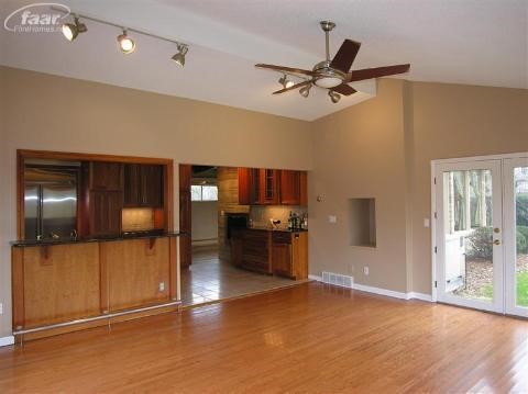 6279 Perry Road Grand Blanc, MI 48439 - Photo 20 of 57 20265457-19.JPG