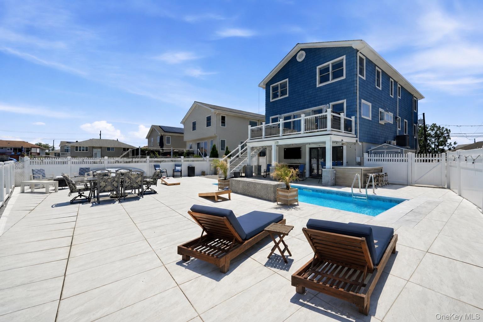 35 Redfield Road Island Park, NY 11558 - Photo 45 of 50