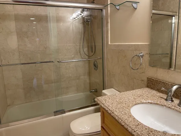 $3,400 | 20 Webster Street, Unit 405, Brookline, MA 02446