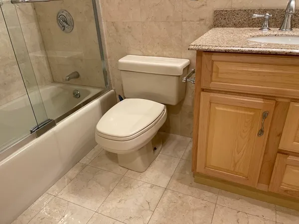 $3,400 | 20 Webster Street, Unit 405, Brookline, MA 02446