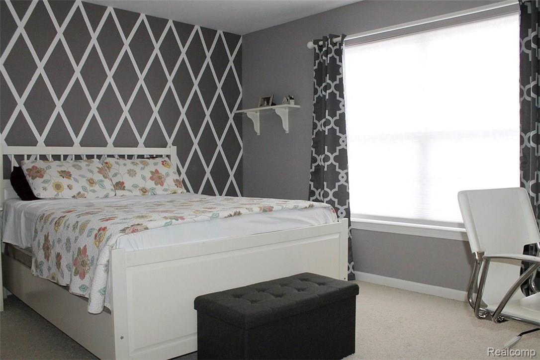 3511 Hogan Circle Rochester, MI 48307 - Photo 24 of 43 Bedroom #2 (pic #1)