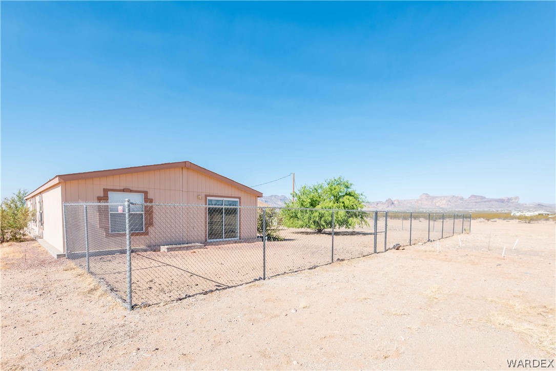 1981 Teddy Roosevelt Road Golden Valley, AZ 86413 - Photo 11 of 48