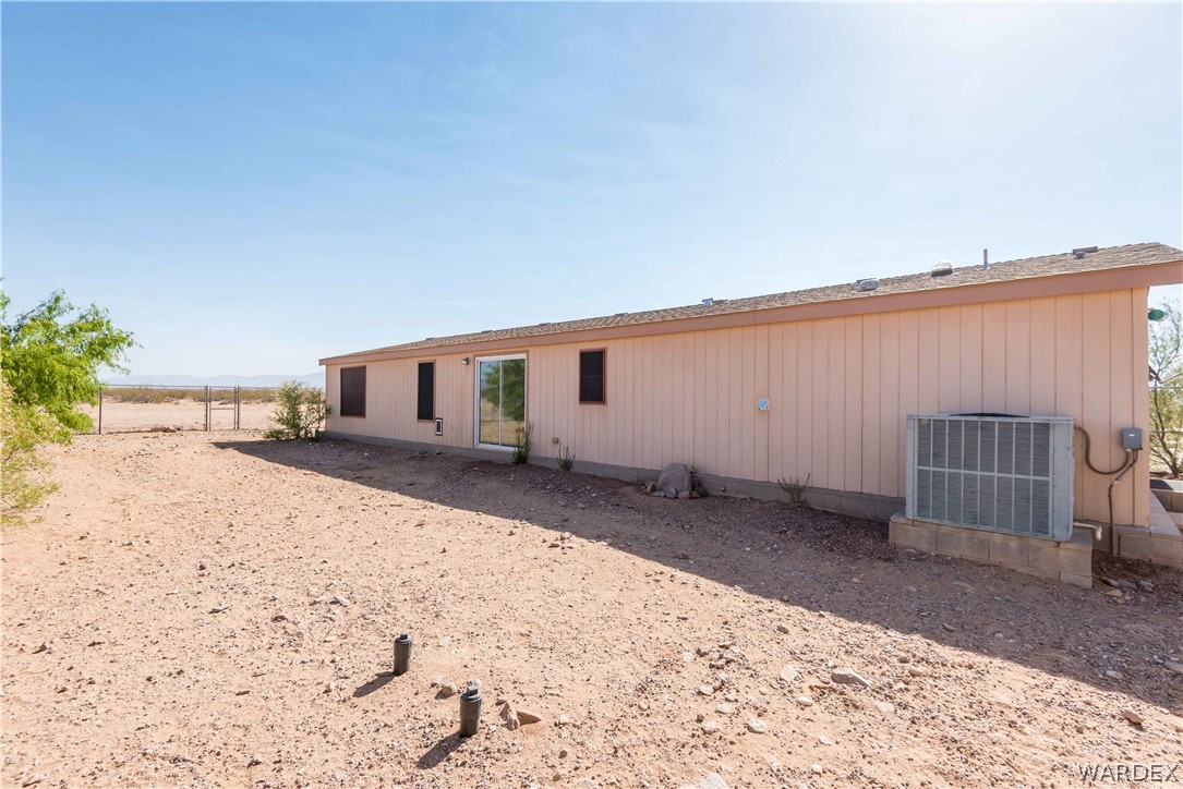 1981 Teddy Roosevelt Road Golden Valley, AZ 86413 - Photo 13 of 48