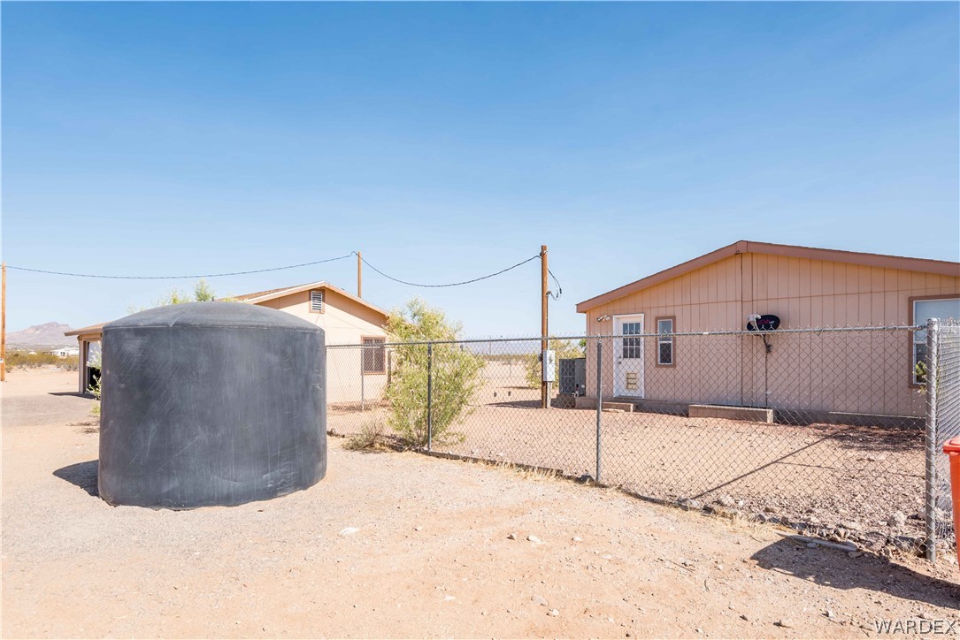 1981 Teddy Roosevelt Road Golden Valley, AZ 86413 - Photo 9 of 48
