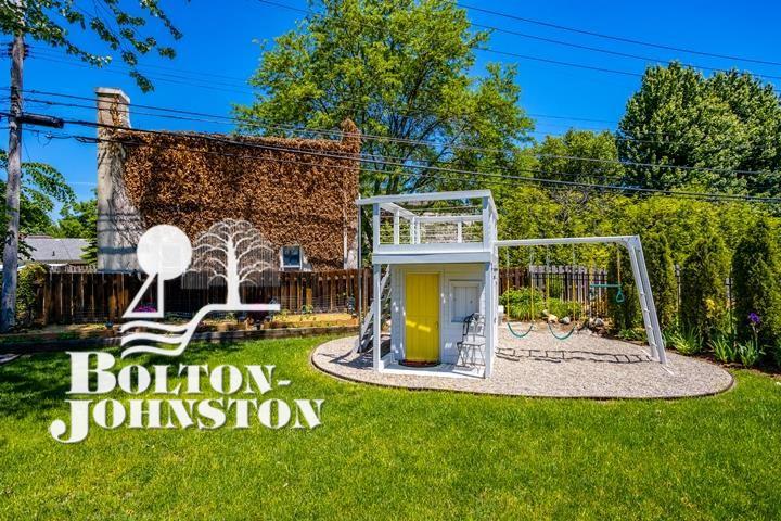 884 North Renaud Road Grosse Pointe Woods, MI 48236 - Photo 50 of 54