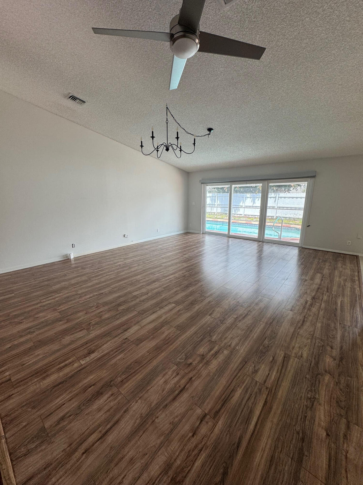 375 Sequoia Lane Boca Raton, FL 33487 - Photo 11 of 28 375 living