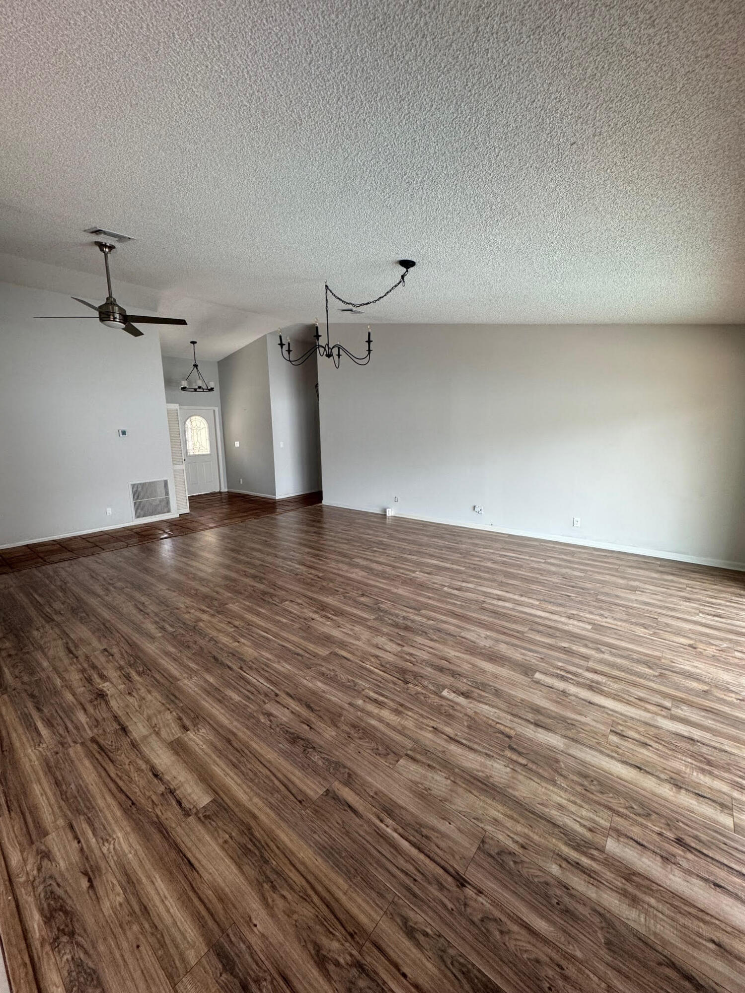 375 Sequoia Lane Boca Raton, FL 33487 - Photo 12 of 28 375 living 2