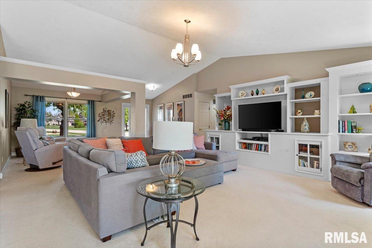 3500 Deer Run Drive Springfield, IL 62711 - Photo 8 of 38