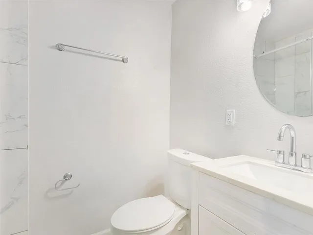 $3,250 | 2438 Lea Crest Drive, Dallas, TX 75216