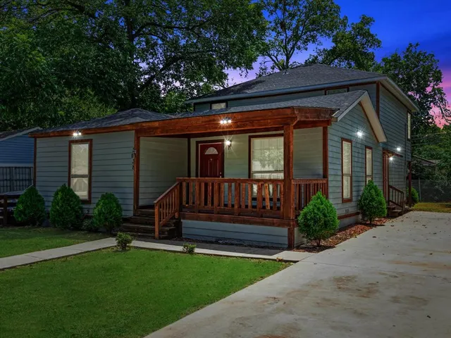 $3,250 | 2438 Lea Crest Drive, Dallas, TX 75216