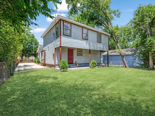 $3,250 | 2438 Lea Crest Drive, Dallas, TX 75216