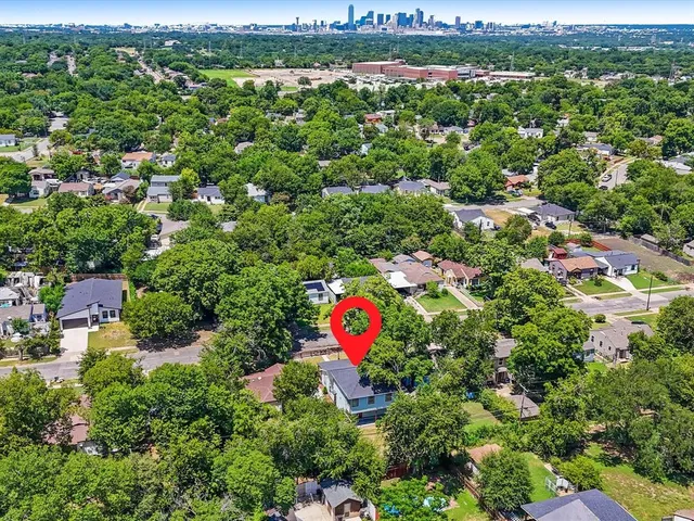 $3,250 | 2438 Lea Crest Drive, Dallas, TX 75216