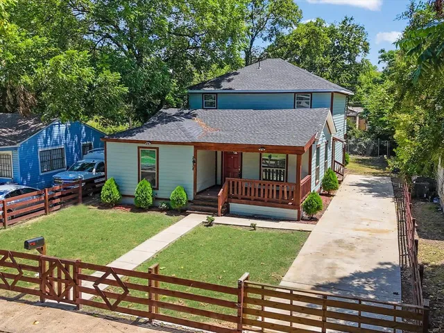 $3,250 | 2438 Lea Crest Drive, Dallas, TX 75216