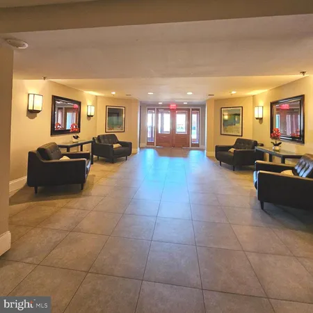 $3,900 | 505 East Braddock Road, Unit 608, Alexandria, VA 22314