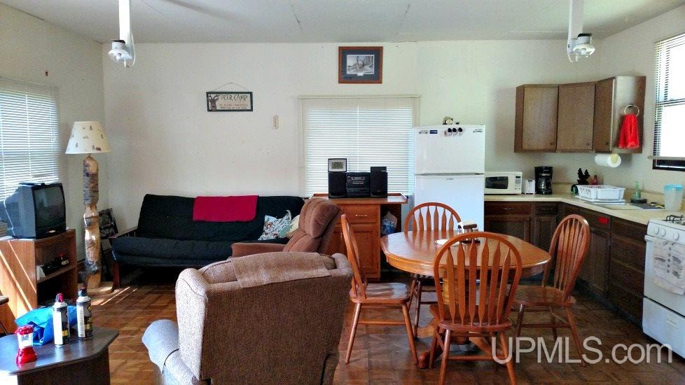 7092 Calumet Mine Road Foster City, MI 49834 - Photo 2 of 4