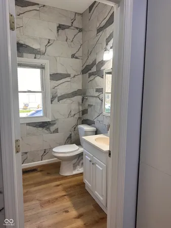 $1,300 | 297 North 9th Street, Unit 2, Noblesville, IN 46060