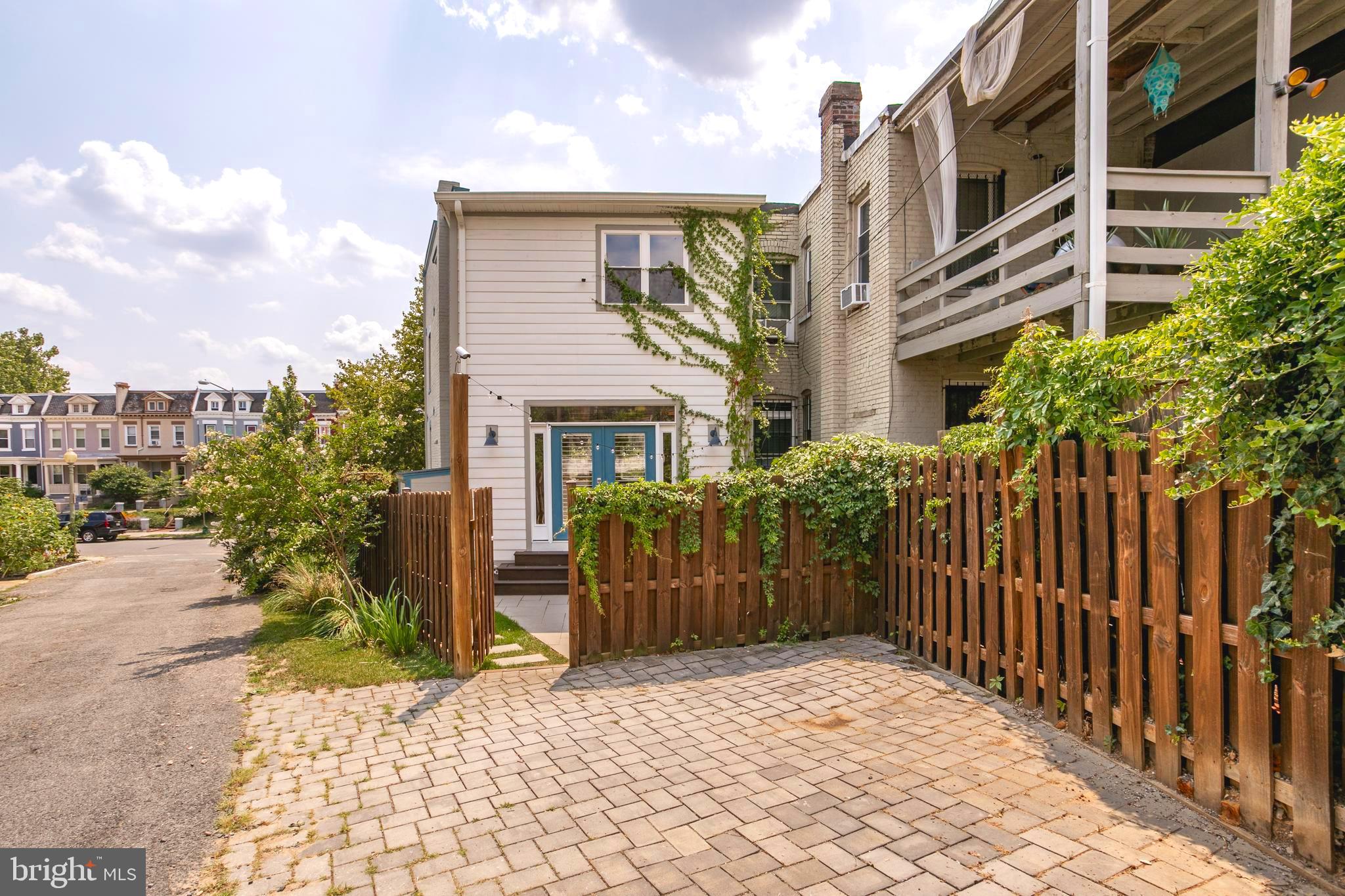 1349 Spring Road Northwest Washington, DC 20010 - Photo 37 of 45