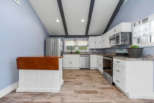 $285,500 | 2535 Malone Drive, Kansas City, KS 66104