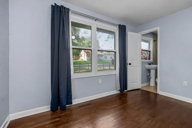 $285,500 | 2535 Malone Drive, Kansas City, KS 66104