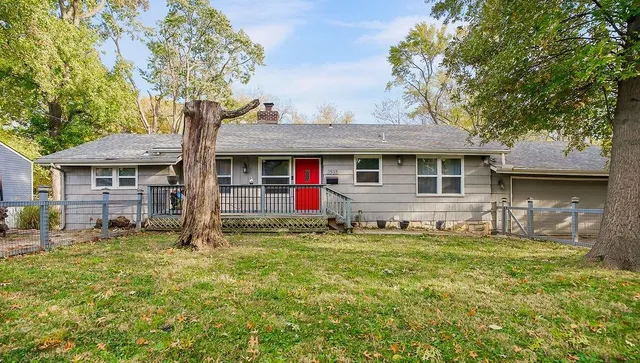 $285,500 | 2535 Malone Drive, Kansas City, KS 66104