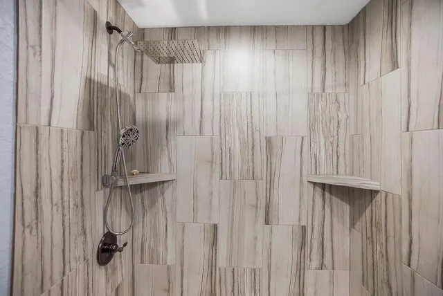 $285,500 | 2535 Malone Drive, Kansas City, KS 66104