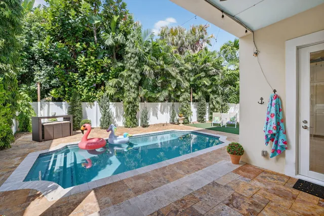 $14,000 | 1115 Southeast 5th Court, Fort Lauderdale, FL 33301