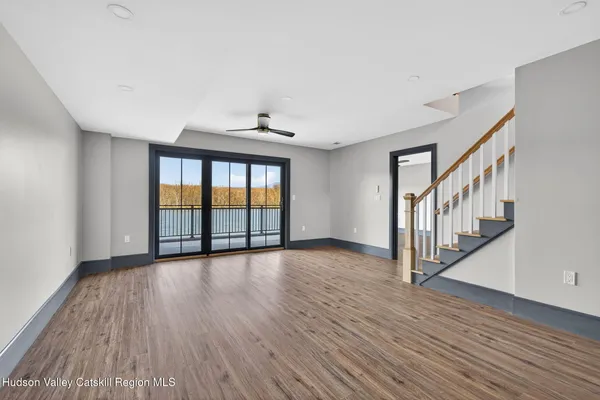 $925,000 | 16 Icehouse Drive, Saugerties, NY 12477