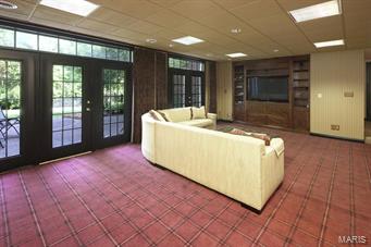 9929 Litzsinger Road Ladue, MO 63124 - Photo 24 of 39 Gallery Image 24