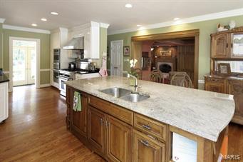 9929 Litzsinger Road Ladue, MO 63124 - Photo 9 of 39 Gallery Image 9