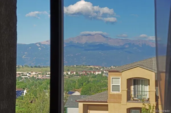 $1,695 | 4880 Kerry Lynn View, Unit 201, Colorado Springs, CO 80922