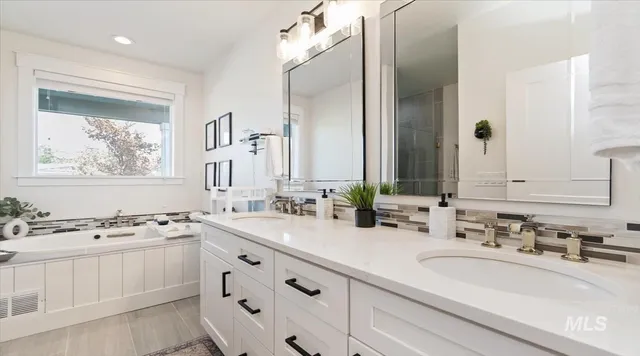 $1,549,900 | 2171 West Valli-Hi Road, Eagle, ID 83616