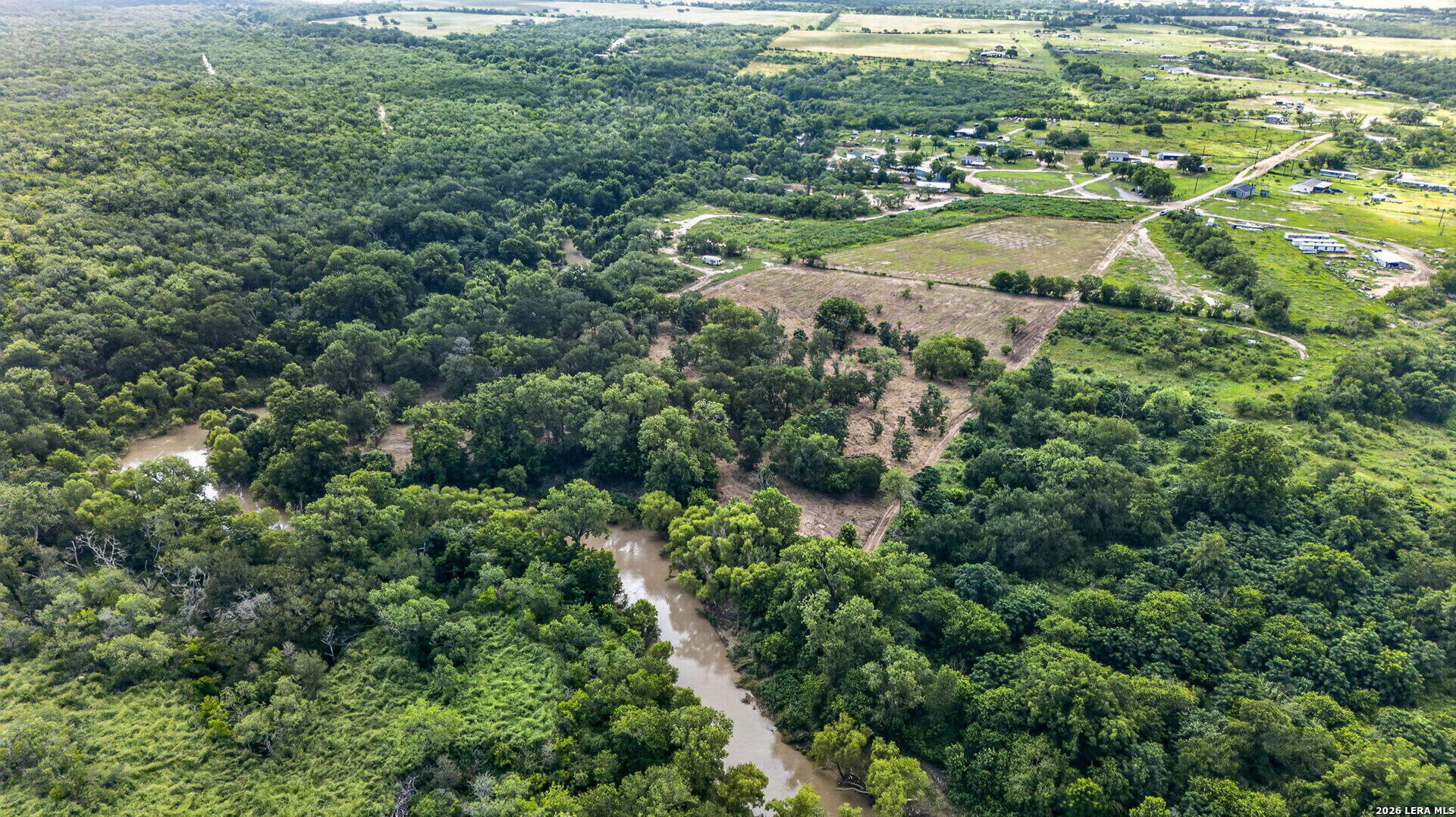 5354 Labus Road Elmendorf, TX 78112 - Photo 11 of 29