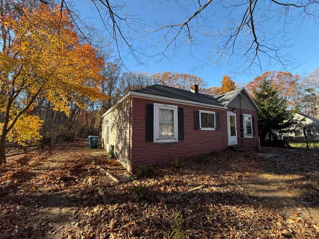 $159,900 | 13507 152nd Avenue, Grand Haven, MI 49417