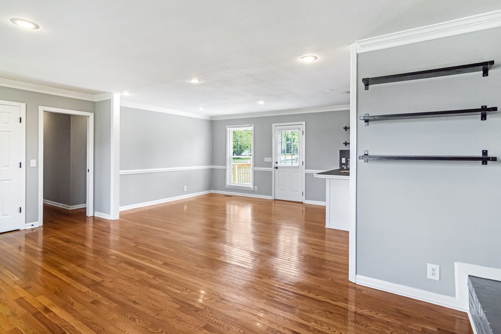 8221 Franklin Road Murfreesboro, TN 37128 - Photo 6 of 26 Gallery Image 6