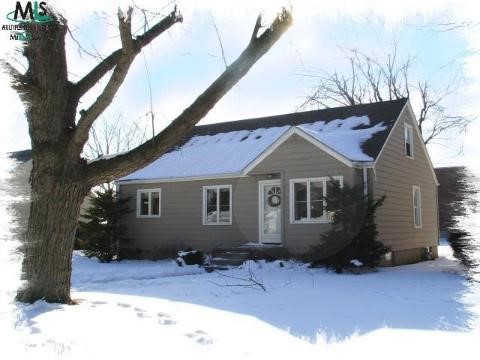 205 Croswell Street Romeo, MI 48065 - Photo 1 of 9 614698.JPG