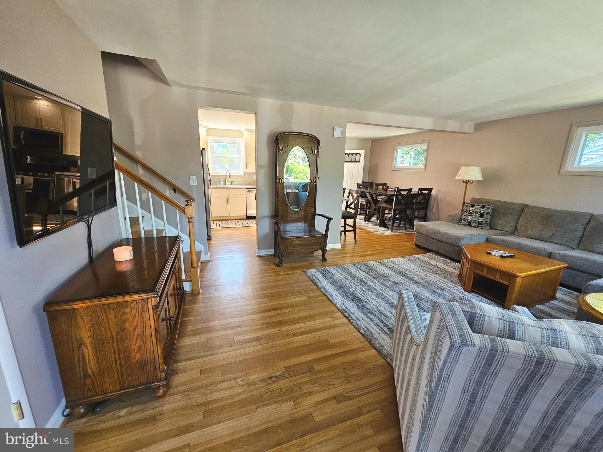305 Orley Road Catonsville, MD 21228 - Photo 7 of 27