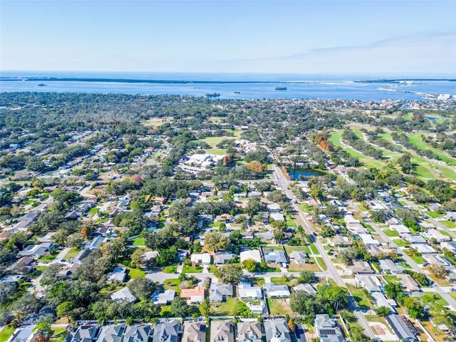 $583,000 | 1961 Canadiana Court, Dunedin, FL 34698