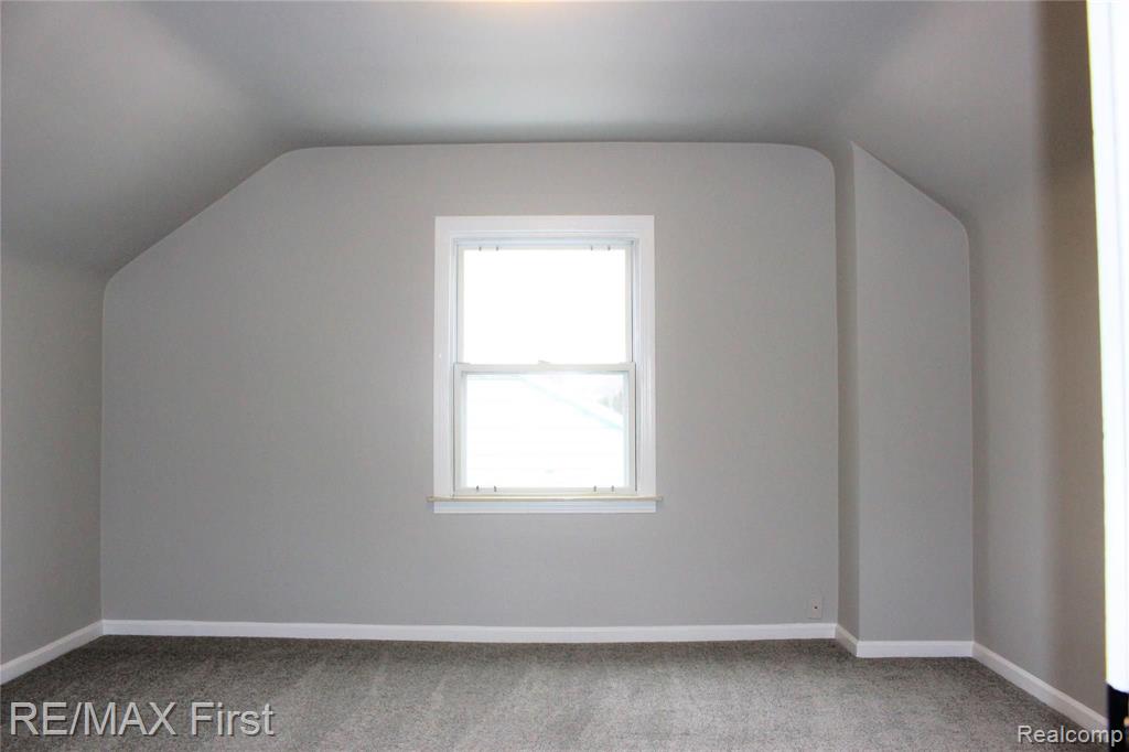 23050 Rausch Avenue Eastpointe, MI 48021 - Photo 12 of 17